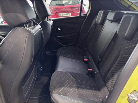 Peugeot e-208 GT Eléctrico 156 (115 Kw)