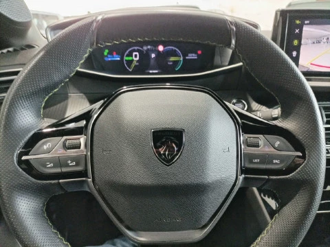 Peugeot e-208 GT Eléctrico 156 (115 Kw)