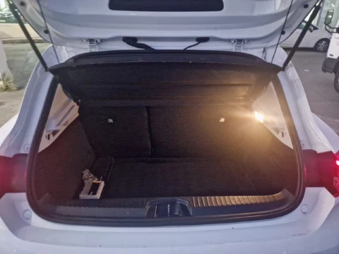 Renault Clio Business SCe 49 kW (67CV)