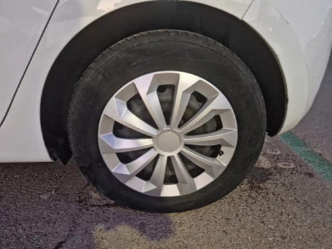 Renault Clio Business SCe 49 kW (67CV)