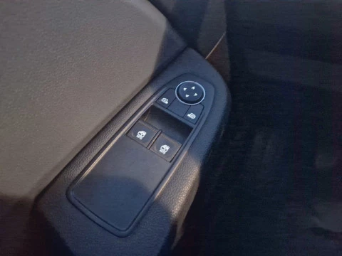 Renault Clio Business SCe 49 kW (67CV)