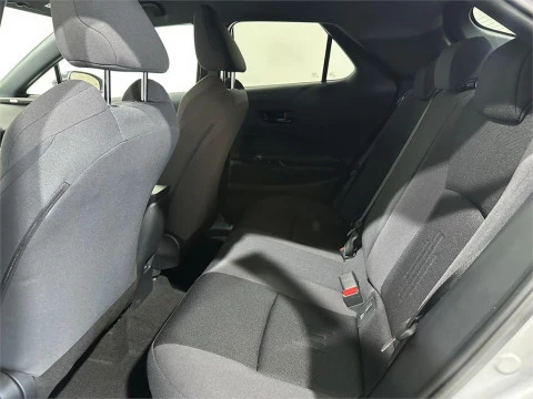 Toyota C-HR - Advance Hybrid 140