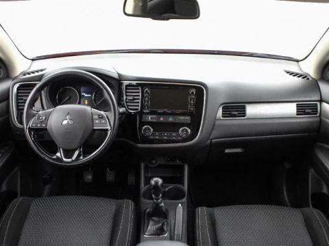 Mitsubishi Outlander 2.3 220 DI-D MOTION 2WD 5STR 150 5P