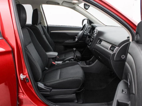 Mitsubishi Outlander 2.3 220 DI-D MOTION 2WD 5STR 150 5P