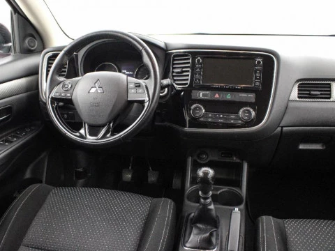 Mitsubishi Outlander 2.3 220 DI-D MOTION 2WD 5STR 150 5P