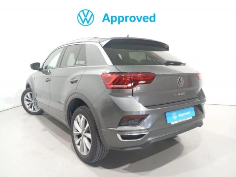 Volkswagen T-Roc Advance R-Line 2.0 TDI 85 kW (115 CV) Volkswagen T-Roc Advance R-Line 2.0 TDI 85 kW (115 CV)