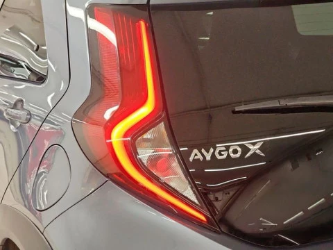 Toyota Aygo X Cross 1.0 VVT-I 72CV Play