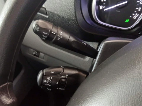 Peugeot Expert Furgon BlueHDi 100 Premium Long 75 kW (102 CV)