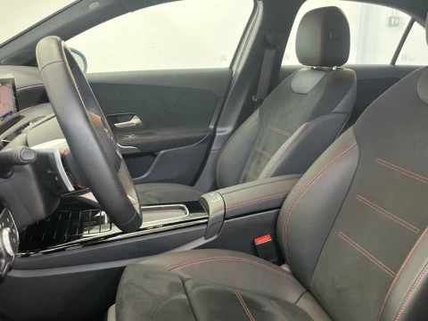 Mercedes-Benz Clase A 250 e Berlina con tecnología híbrida EQ