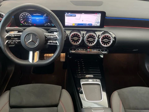 Mercedes-Benz Clase A 250 e Berlina con tecnología híbrida EQ