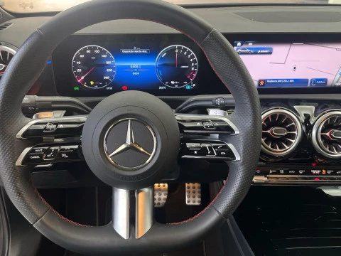 Mercedes-Benz Clase A 250 e Berlina con tecnología híbrida EQ