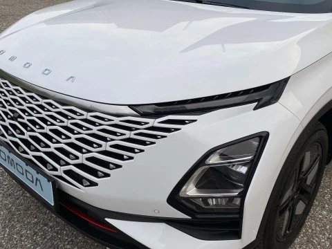Omoda 5 MY25 - Premium 1.6 TGDI 108kW (145cv)