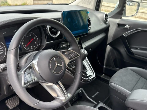 Mercedes-Benz Clase T  180 d