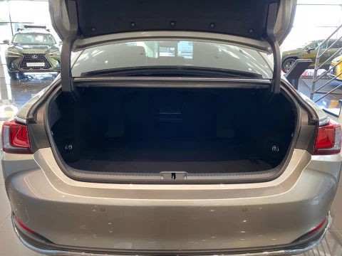 Lexus ES 2.5 300h Premium