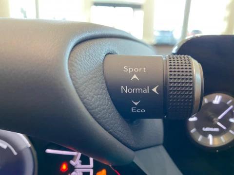 Lexus ES 2.5 300h Premium