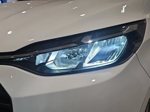 Ford Transit Custom Van 2.5 Duratec PHEV 171kW 320 L1 Trend