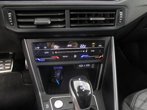 Volkswagen Taigo 1.0 TSI DSG R-LINE 115CV 5P