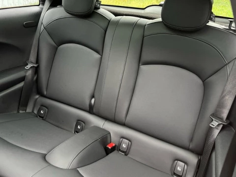 MINI Cooper  SE 135 kW (184 CV)