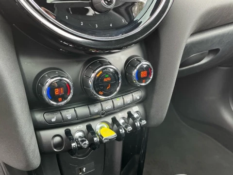 MINI Cooper  SE 135 kW (184 CV)