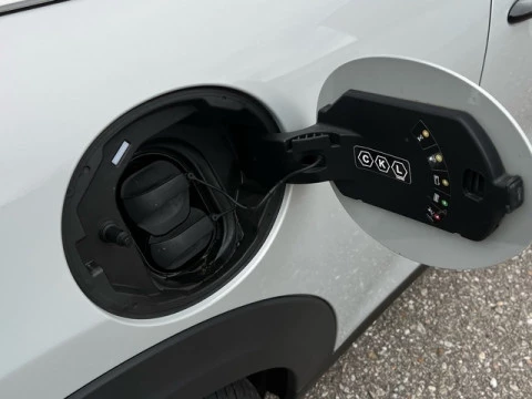 MINI Cooper  SE 135 kW (184 CV)