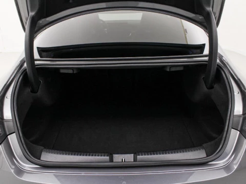 Mercedes-Benz CLA 200 MHEV