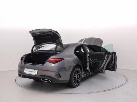 Mercedes-Benz CLA 200 MHEV