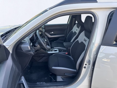 Dacia Duster  Journey hybrid 155