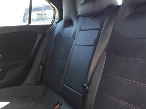 Mercedes-Benz Clase A  200 d Compacto