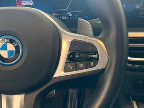 BMW 330 330E BERLINA