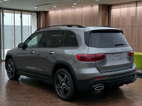 Mercedes-Benz GLB  200 d