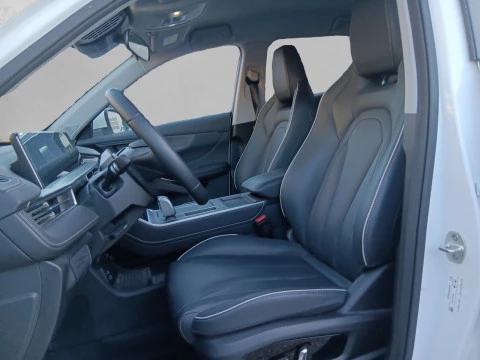 EBRO S400 1.5 DHE HEV Excellence CVT