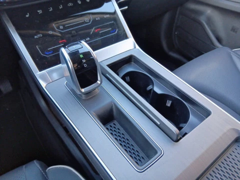 EBRO S400 1.5 DHE HEV Excellence CVT