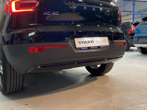 Volvo XC40 1.5 T3 R-DESIGN 5P