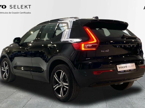 Volvo XC40 1.5 T3 R-DESIGN 5P