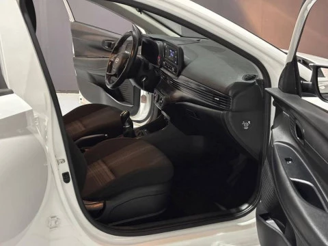 Hyundai i20 1.0 TGDI 74kW (100CV) 48V Essence