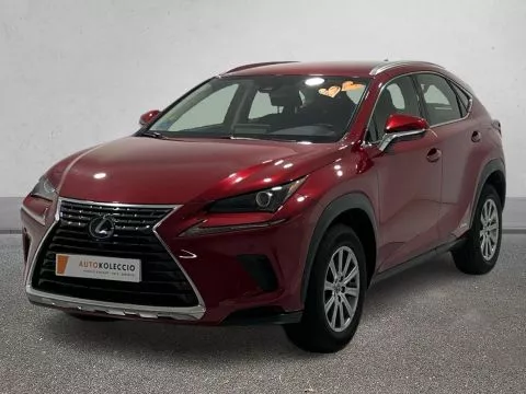 Lexus NX 2.5 300h Business 2WD Lexus NX 2.5 300h Business 2WD