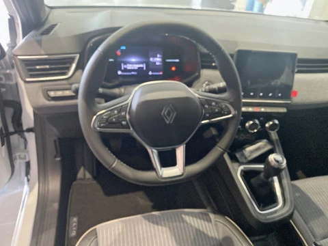 Renault Clio   TCe Techno 67kW
