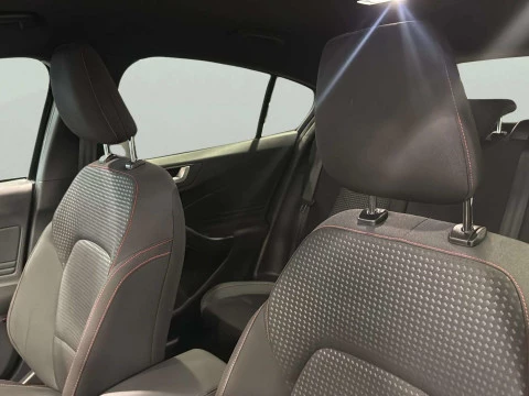 Ford Focus  1.5 Ecoboost ST Line 182