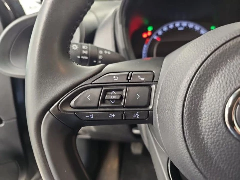 Toyota Aygo X Cross 1.0 VVT-I 72CV Play