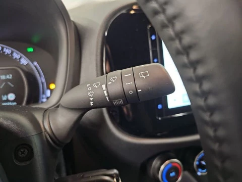 Toyota Aygo X Cross 1.0 VVT-I 72CV Play