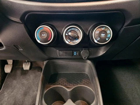 Toyota Aygo X Cross 1.0 VVT-I 72CV Play