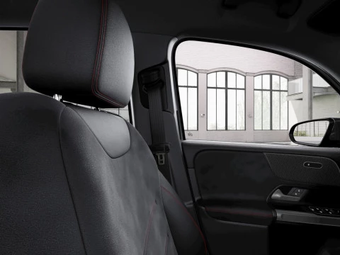 Mercedes-Benz GLB  200 d