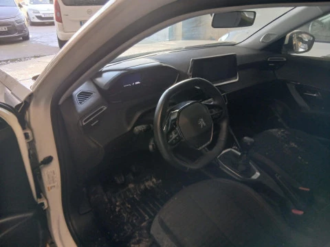 Peugeot 2008 Active BlueHDI 81kW (110CV)