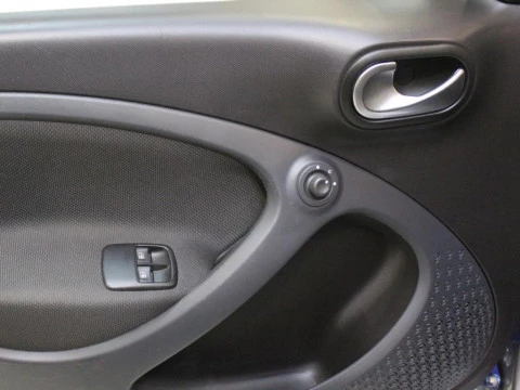 Smart forfour 60kW(81CV) EQ