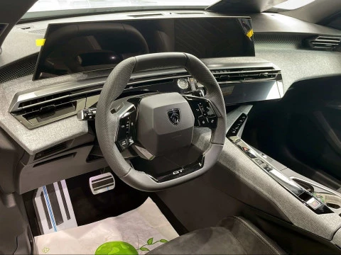 Peugeot 3008 Hybrid 1.2 107KW GT eDCS6