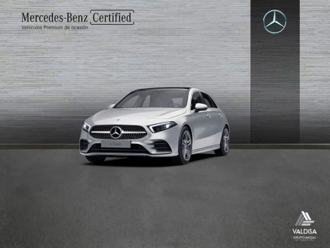 Mercedes-Benz Clase A 200 d AMG Line (EURO 6d) Mercedes-Benz Clase A 200 d AMG Line (EURO 6d)