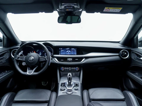 Alfa Romeo Stelvio 2.2 Diésel 154kW (210CV) Veloce Q4