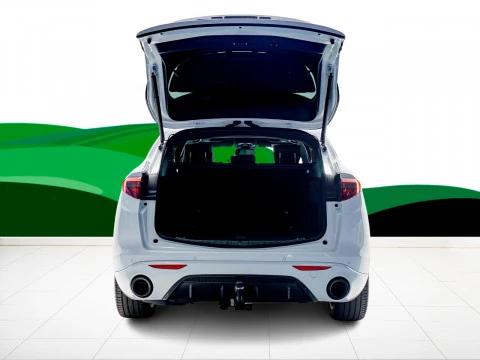 Alfa Romeo Stelvio 2.2 Diésel 154kW (210CV) Veloce Q4