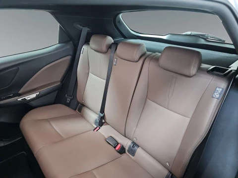 Lexus LBX 1.5 136cv HEV Elegant+