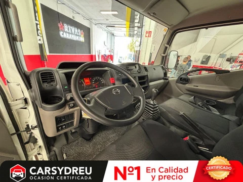 Nissan NT400 28.13/1 Básico R Cabina Abat Corta